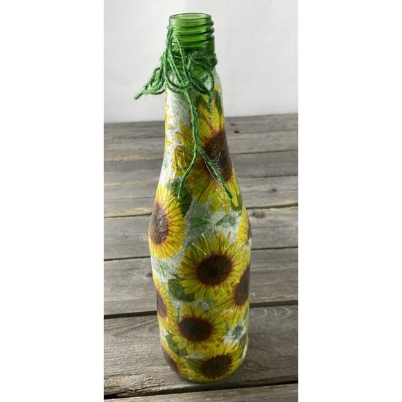 Handmade Lighted Sunflowers Green Wine Bottle Fairy Nightlight Decor Distressed - Picture 5 of 6